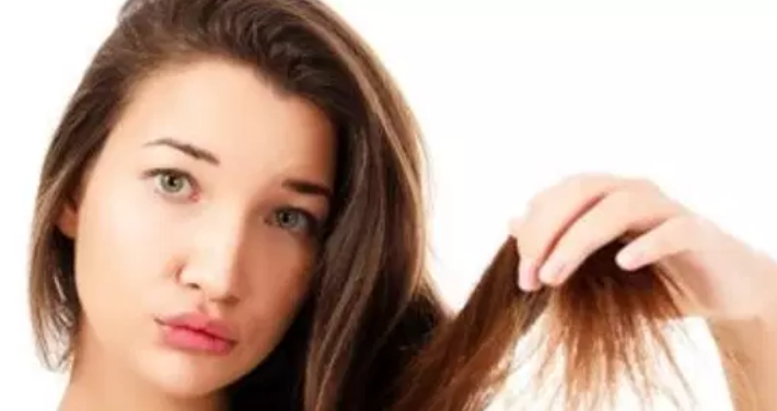 وش اسوي : كيف اتخلص من رائحة الشعر الكريهة