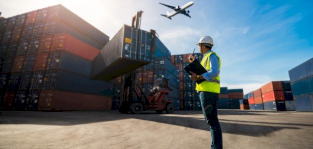الخدمات اللوجستية: معناها وأهميتها