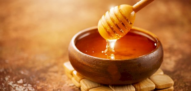 علاج خشونة الركبة بالعسل: حقيقة أم خرافة قد تضرك؟